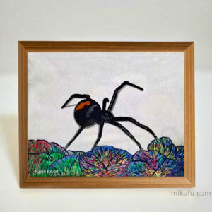 "spider in colorful life"